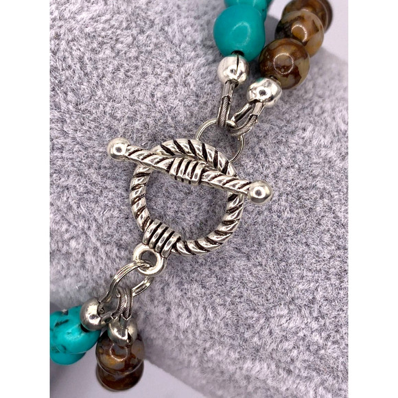 2 Stranded Beaded Bracelet with charm - Picture 4 of 4